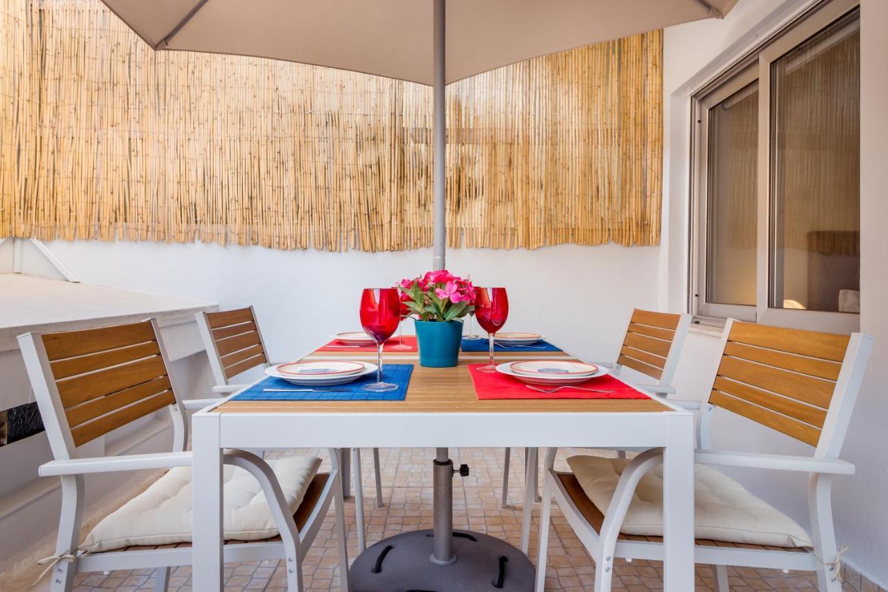 Exquisite Retreat In A Traditional Area Of Porto Luaran gambar
